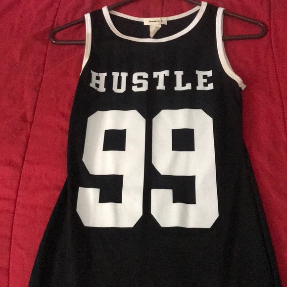 Hustle dress - Picture 2 of 3